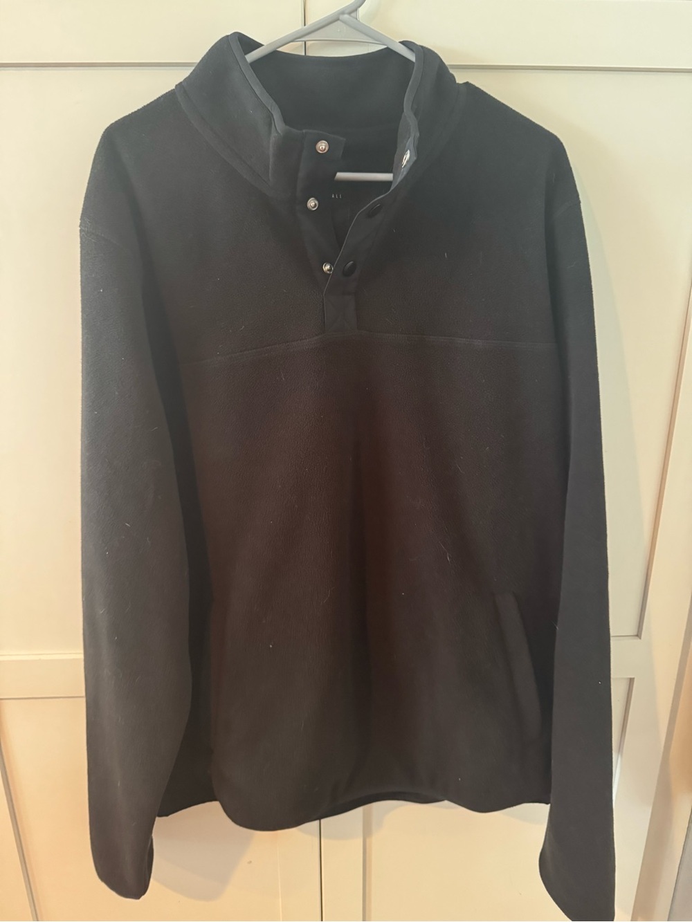 American Tall Men's Black Button-Neck Fleece Pullover XL